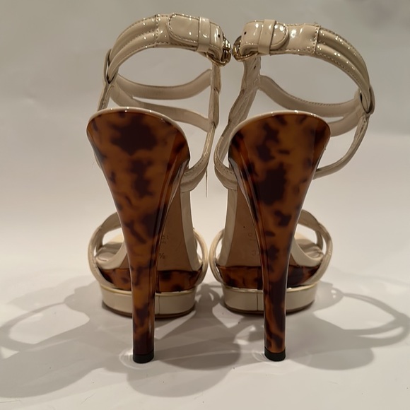 Beautiful Gucci platforms - 37 1/2 white tortoise - Picture 4 of 4